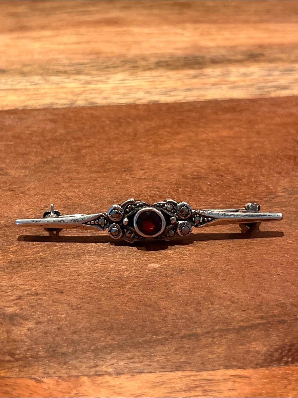 Vintage Sterling Silver .925 Brooch with Garnet Stone
